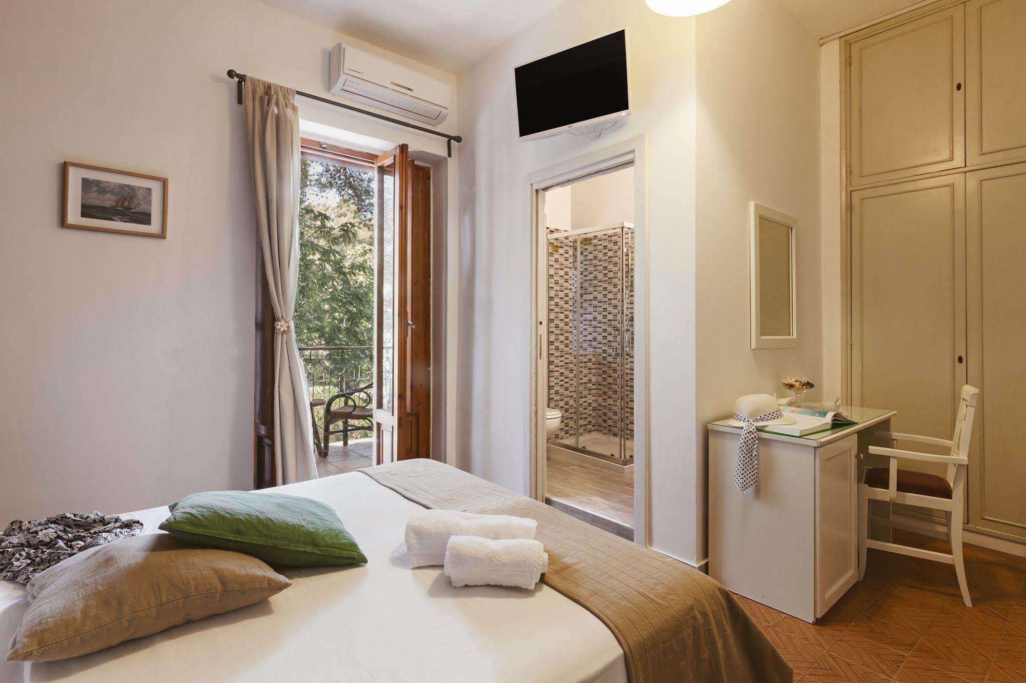 קסטלנטה מרינה B&B Viale Dei Pini מראה חיצוני תמונה